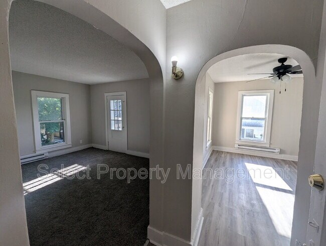Building Photo - 1235 Huestis Ave