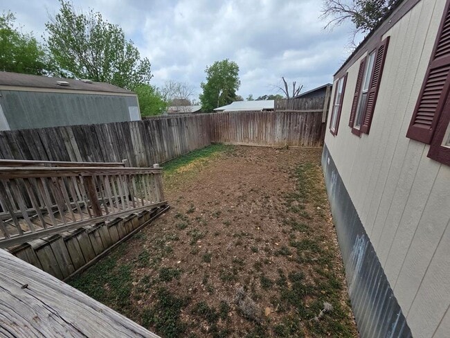 Building Photo - 167 Beaumont St