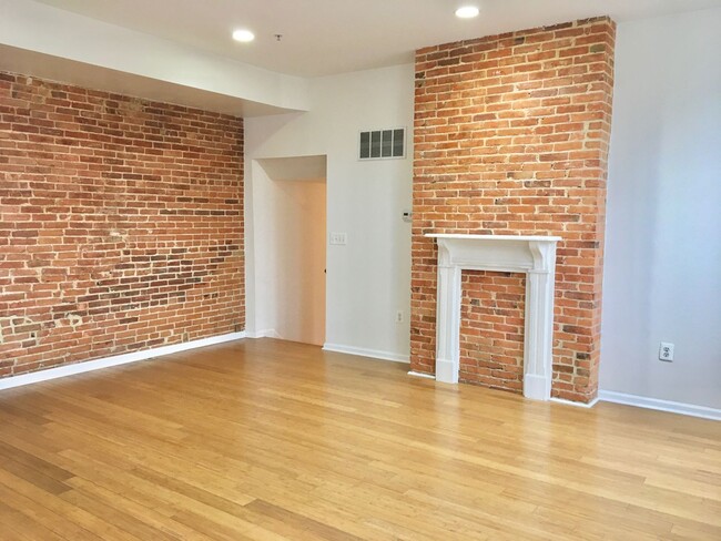 Building Photo - 1701 N Calvert St