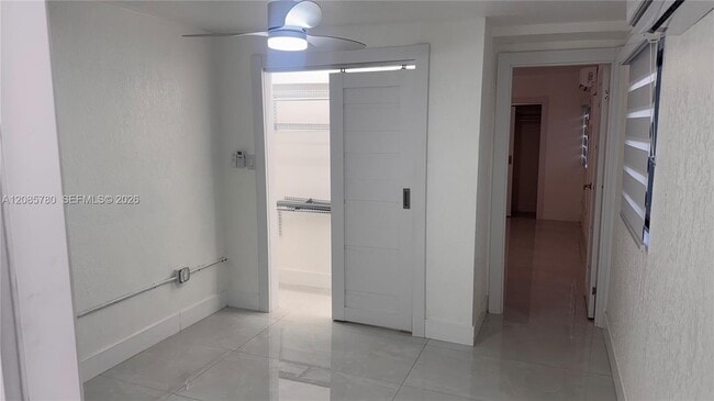 Building Photo - 112XX SW 48th St