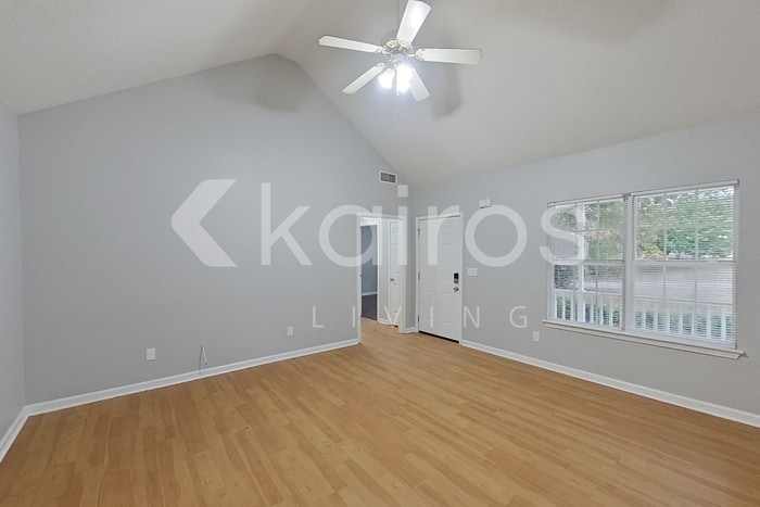 Building Photo - 1763 Park Ct