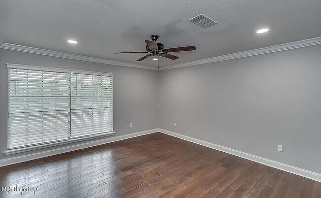 Building Photo - 132 Whippoorwill Rd