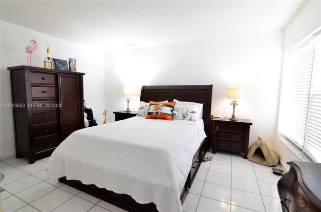 Building Photo - 13240 SW 88th Ln