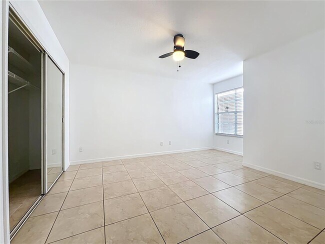 Building Photo - 645 Stafford Terrace