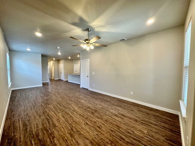 Building Photo - Available July 9th in Highly Desired Harve...