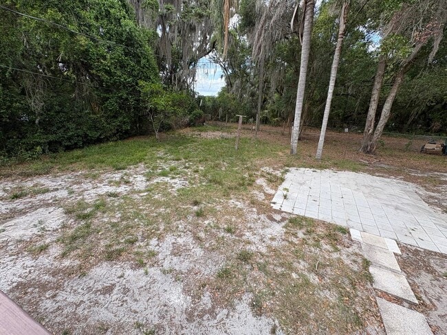 Building Photo - 3 Bed / 2 Bath Single-Family Home Near Downtown Eustis