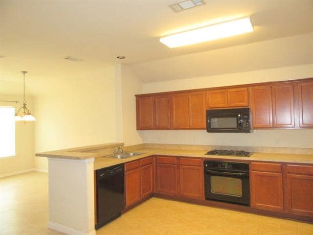 Building Photo - 5005 Ridge Run Dr