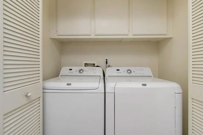 Building Photo - RANCHO BERNARDO / VISTA DEL LARGO - Nice 3...