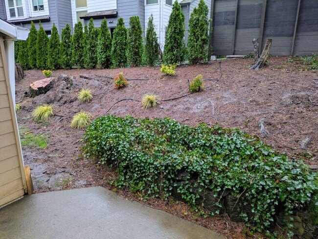 Building Photo - 17979 SW 115th Ave