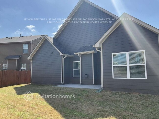 Building Photo - 5058 Manning Dr