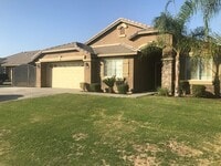 Building Photo - 4 bedroom, 2 bathroom home located near Stine Rd/ McKee Rd.