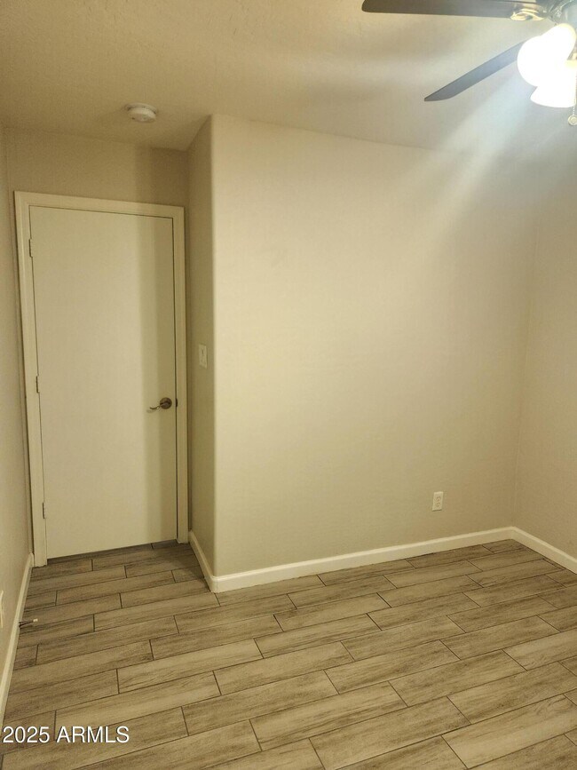 Building Photo - 15273 N Gil Balcome Ct