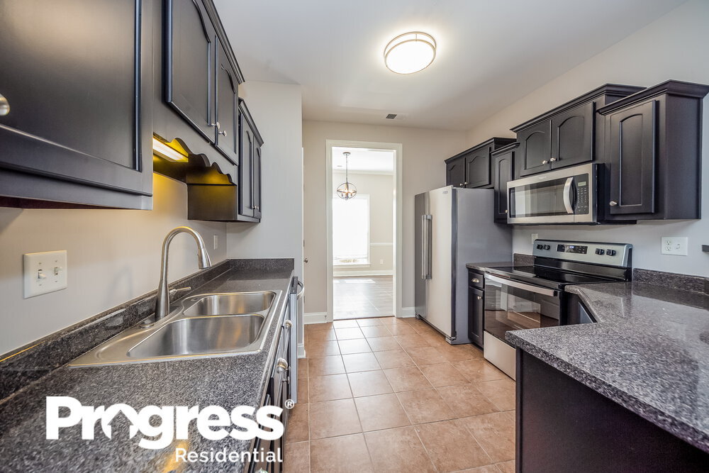 Building Photo - 6416 Arbor Lake Dr E