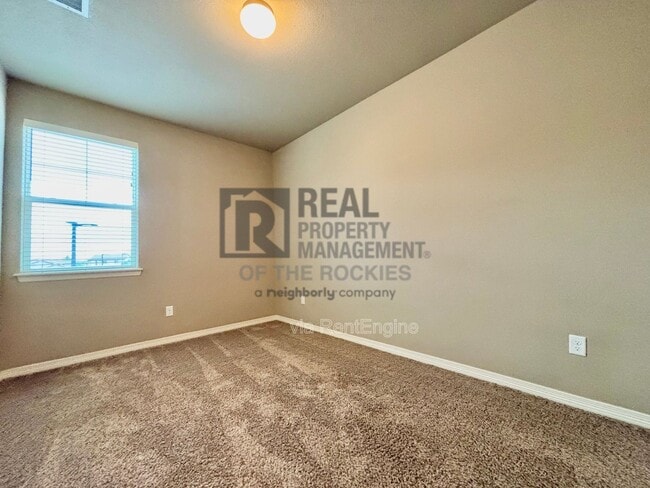 Building Photo - 1693 Grand Ave