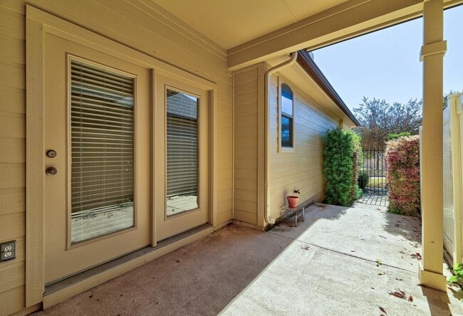 Building Photo - 14100 Avery Ranch Blvd