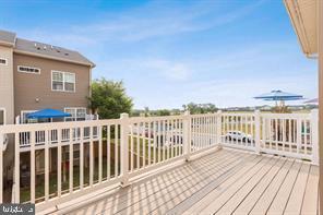 Building Photo - 6196 Murray Terrace