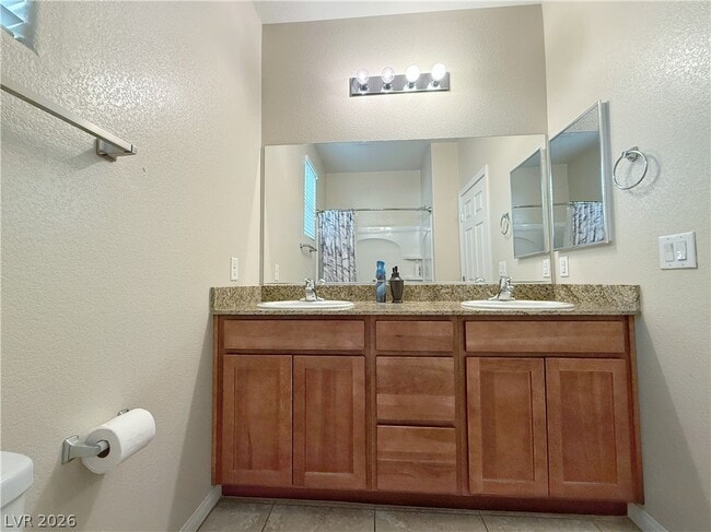 Building Photo - 3548 E Tompkins Ave