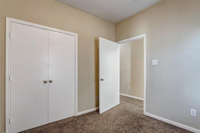 Building Photo - 8704 San Rocco St