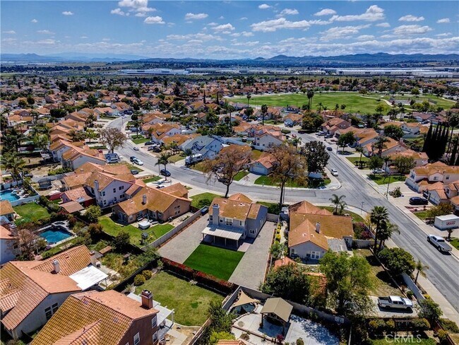 Building Photo - 8608 Oakthorn Cir