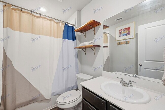 Building Photo - 1212 Briar Hl Dr