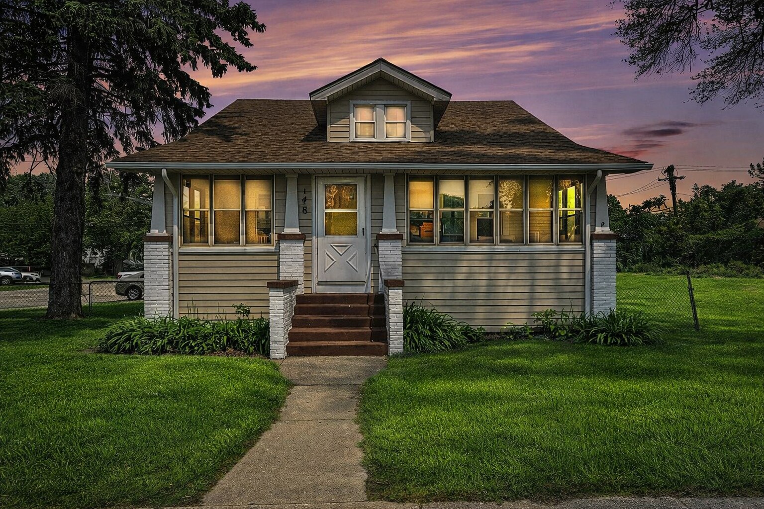 Building Photo - 148 N Wayne Rd