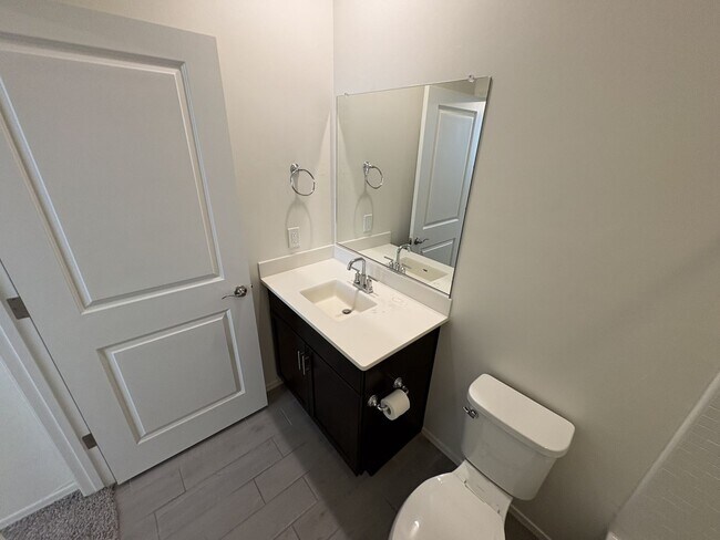 Building Photo - Vail School District with great views 4 bedroom plus den