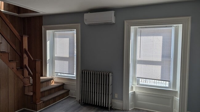 Building Photo - 92 N Franklin St