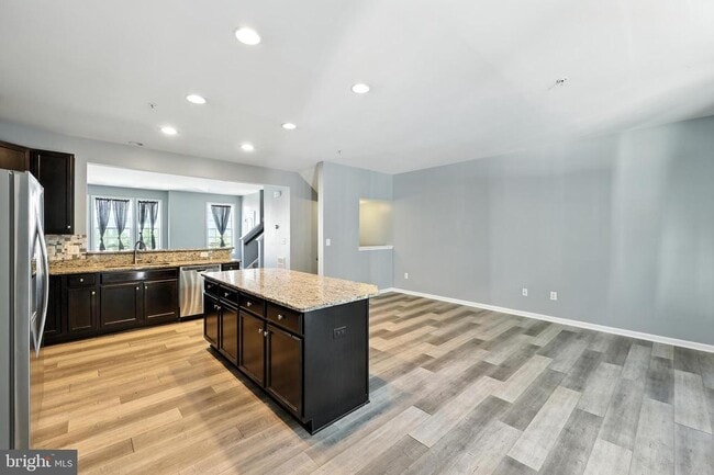 Building Photo - 4905 Forest Pines Dr