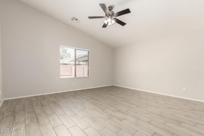 Building Photo - 8328 W Forest Grove Ave