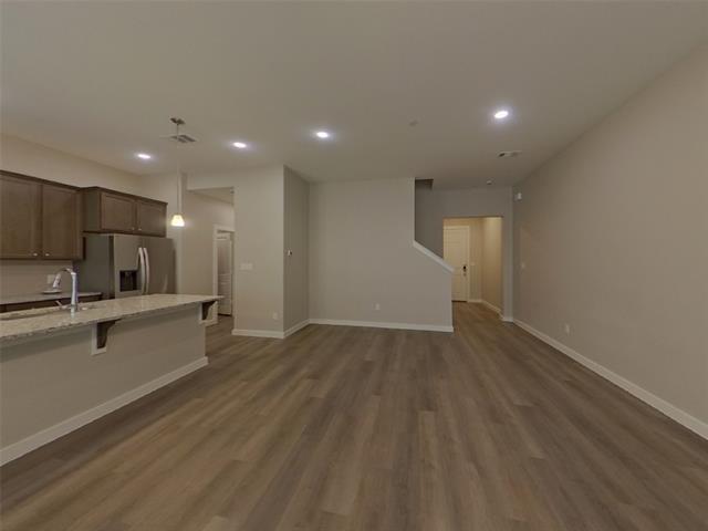 Building Photo - 3023 Whitetail Ln