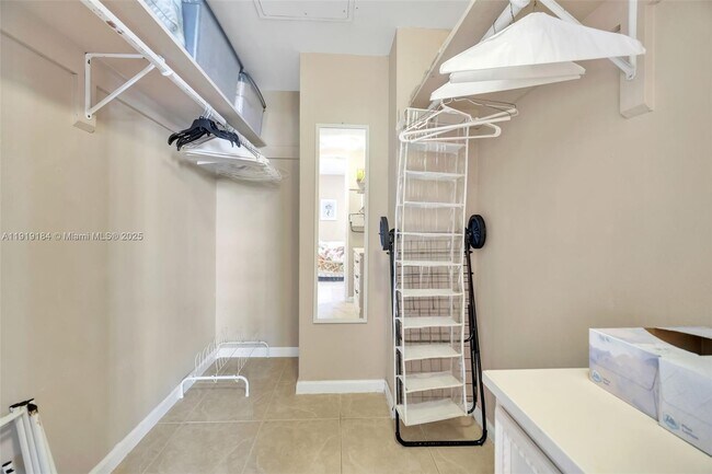 Building Photo - 3001 S Ocean Dr