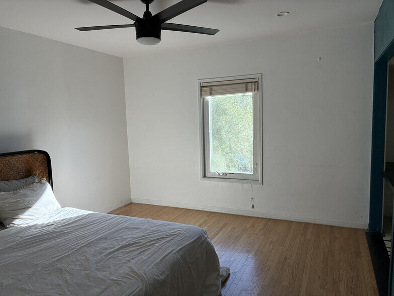 Building Photo - 3447 Community Ave