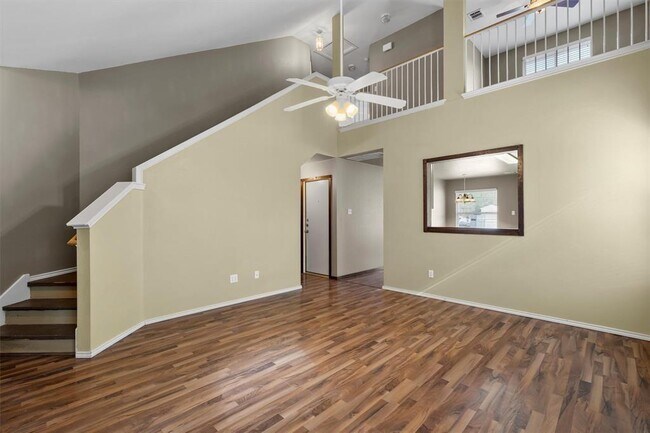 Building Photo - 693 Sampson