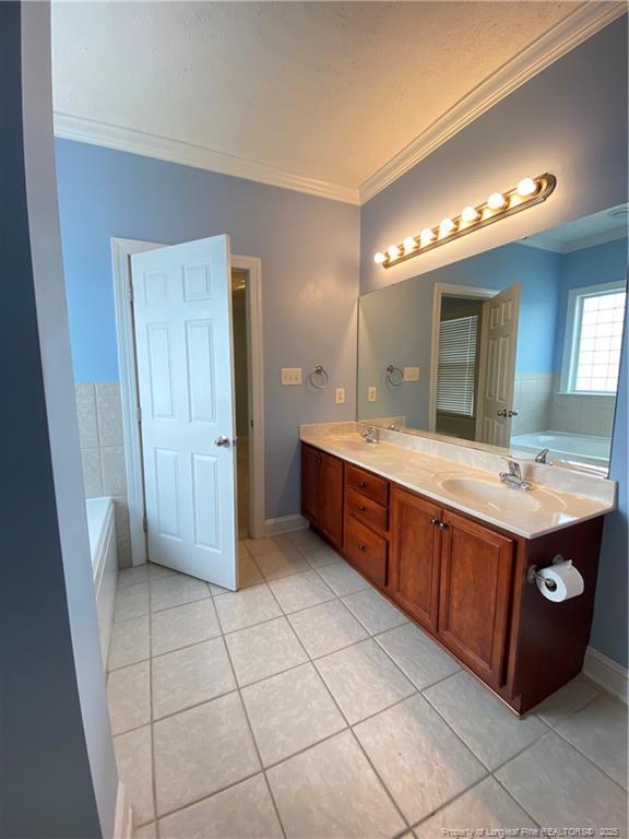 Building Photo - 5806 Kessinger Ct