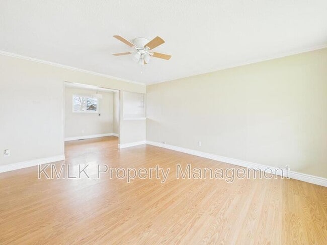 Building Photo - 3434 Lawndale Dr