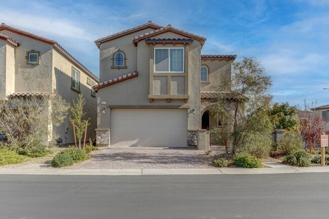 Building Photo - Stylish 3-Bed Home with Loft & EV Charger in Skye Canyon