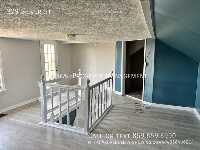 Building Photo - 329 Silver St