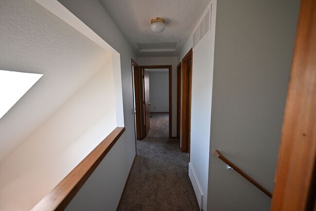 Building Photo - 21695 SW Gary Ln