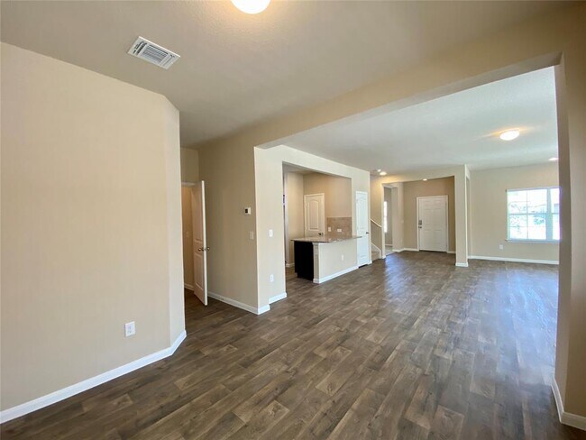 Building Photo - 3012 Tilmon Ln.