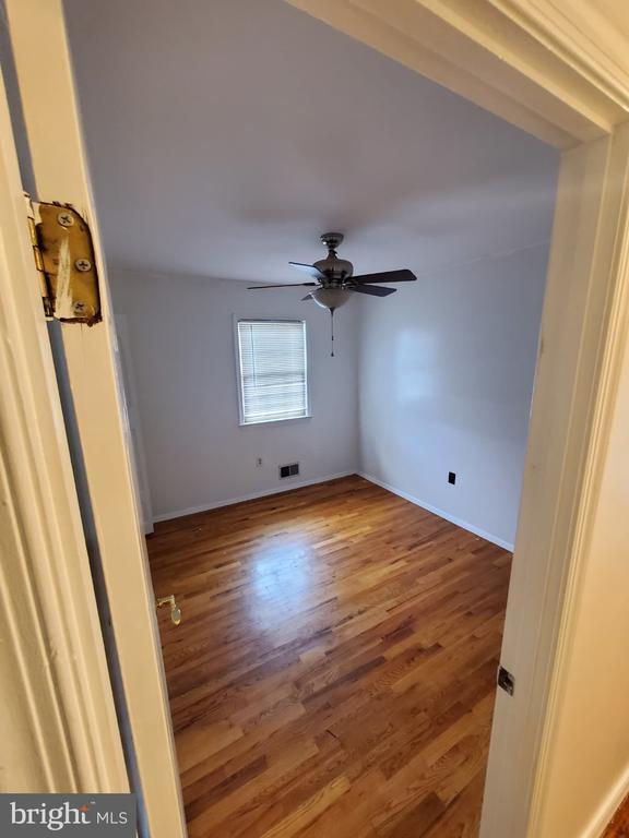 Building Photo - 9742 Wyman Way