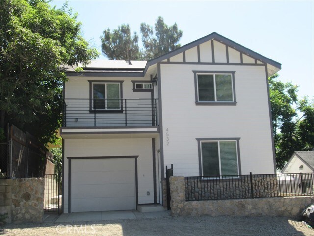 Primary Photo - 4532 Sharon Ave