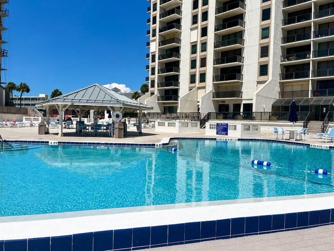 Building Photo - 450 S Gulfview Blvd