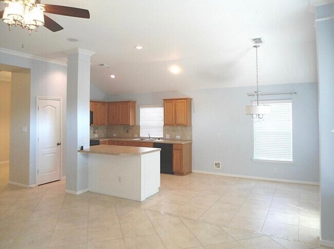Building Photo - 1611 Taylor Mills Ct