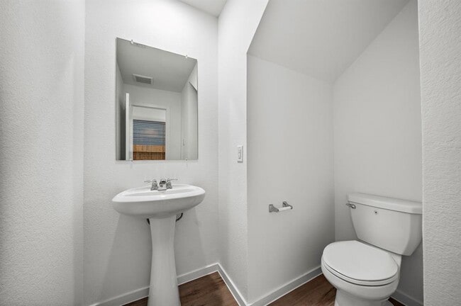 Building Photo - 18639 San Salvo Dr