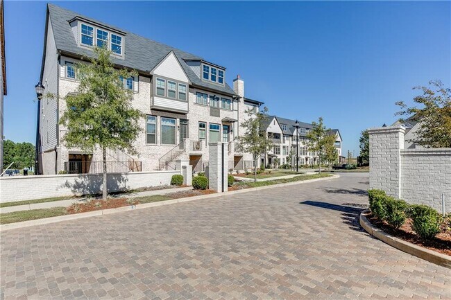 Building Photo - 3905 Danube Ln