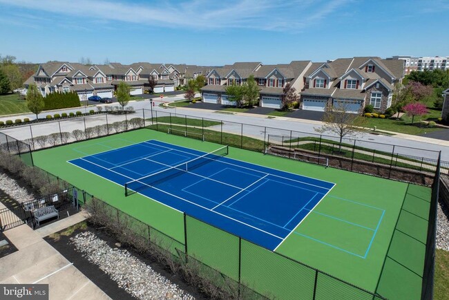 Building Photo - 71 Iron Hill Way