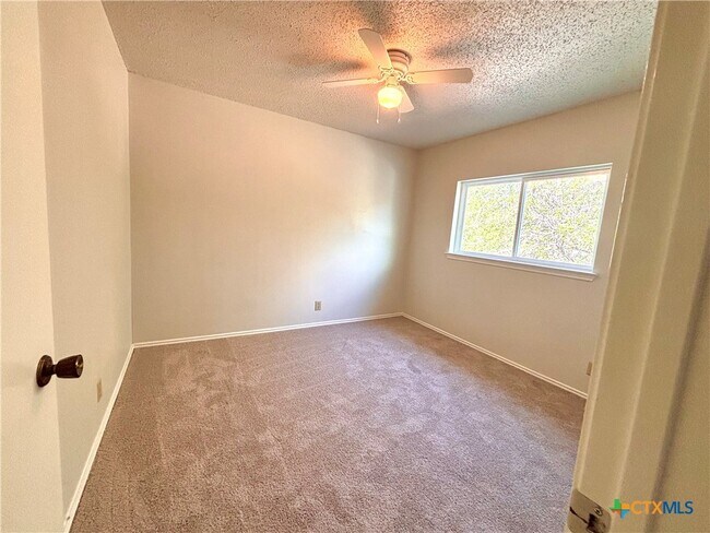 Building Photo - 4204 Candle Sunrise Dr