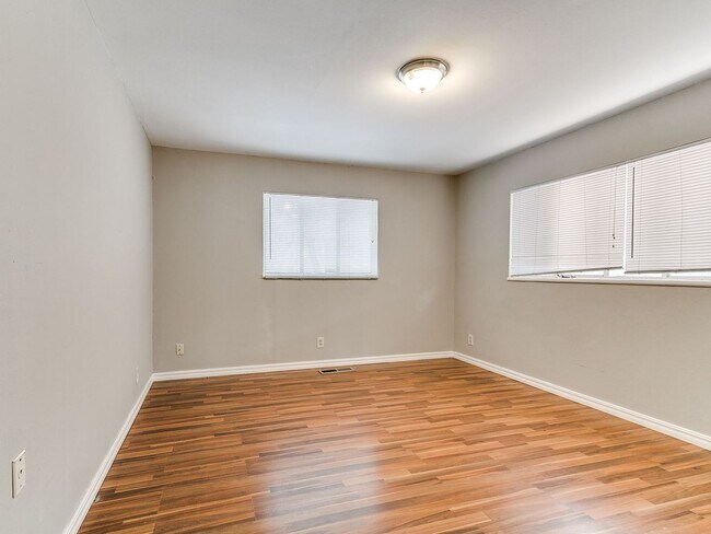 Building Photo - 3920 N Classen Blvd