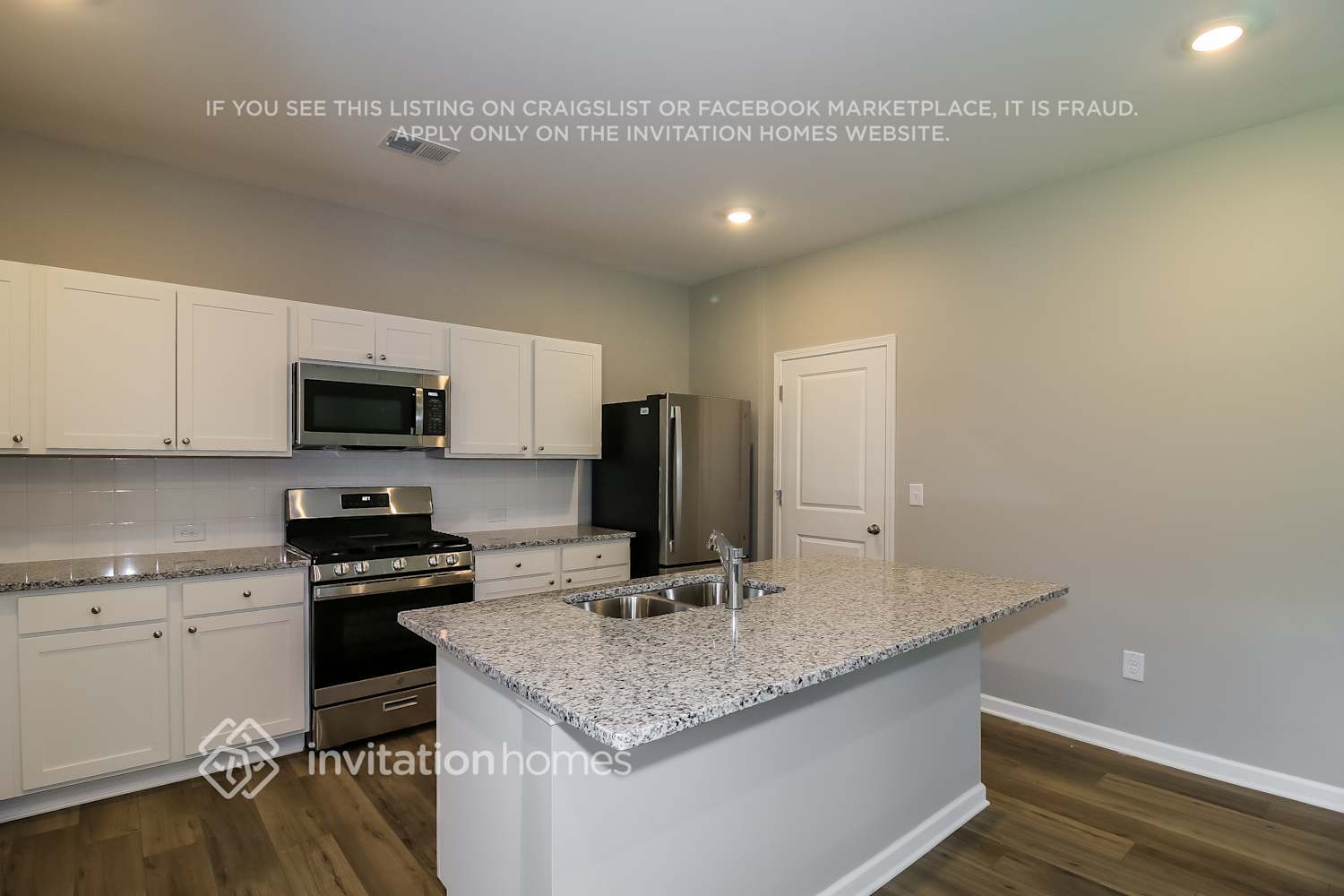 Building Photo - 1006 Starmoss Ln