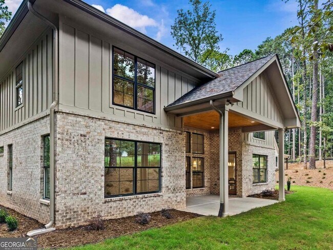 Building Photo - 1721 Osprey Poynte